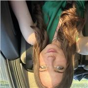 Sono una studentessa di ingegneria presso il politecnico di Milano ed ho ottenuto il diploma al liceo linguistico