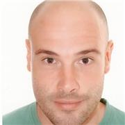 Graduado en economía, Economista y con más de 10 años de experiencias, imparte clases de contabilidad online y presencial