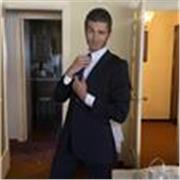 Doy clases de Inglés para nivel bajo e intermedio, no me molesta adaptarme a la necesidad de cada alumno