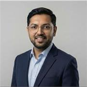 English Professional with 9+ years of work experience 