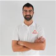 Entrenador Personal cualificado con 10 años de experiencia ofrece entrenos personalizados online de todo tipo de edades y niveles.