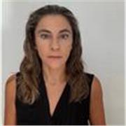 Licenciada en derecho con bastantes años de experiencia impartiendo clases particulares en todas esas asignaturas de primaria