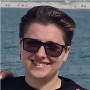 Young London-based artist with experience in drawing characters and environments, with a focus on anatomy and posing.