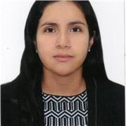 Profesor de diversas materias imparte clases a niños y adolescentes de todas las edades