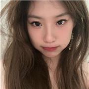 Patient, communicative, and outgoing. My lessons are aimed at secondary and high school students