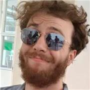 Insegnante di storia fornisce lezioni e ripetizioni