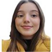 Profesora no titulada pero con experiencia en niños de primaria y secundaria. Tengo un nivel de inglés elevado y domino las demás