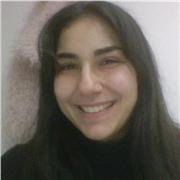 Native Italian tutor specialising in online Italian lessons for adults and young learners, focused on real-life italian