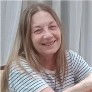 Estadística y Profesora universitaria con más de 10 años de experiencia en la docencia universitaria.