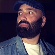 Insegnante di diritto ed economia, ripetizioni di italiano, storia e geografia