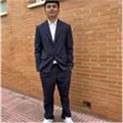Profesor de historia y matemáticas hasta tercero ESO