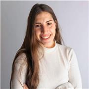 Profesora de programas de CAD y diseño gráfico