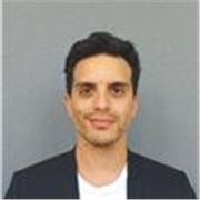 Spanisch-Tutor, Musikpädagoge, Songwriter, Naturwissenschafts-, Astronimie und Kulturbegeisterter.