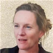 Parle et écris en français c’est simple 🙂