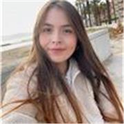 Profesora de biología con experiencia en apoyo escolar 