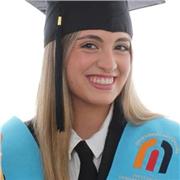 Profesora de educación infantil bilingüe capacitada para dar clases particulares a niños de primaria.