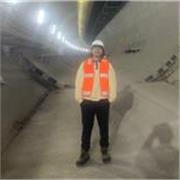 Profesor de matematica imparte clases para todas las edades