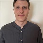 Diplomato in personal trainer e preparazione atletica offre lezioni online e anche in sede per ragazzi, adulti e aziende