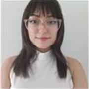 Dispongo de experiencia y estudios especializados en la materia y estoy comprometida con cumplir los objetivos de los estudiantes.