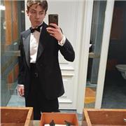 Studente del quarto anno di liceo scientifico con esperienza nel tutoraggio e nel fornire ripetizioni di matematica e fisica