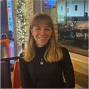 Studentessa laureata in lettere disponibile per lezioni di latino/inglese/italiano/storia