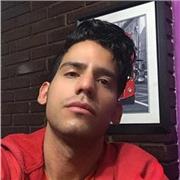 Profesor imparte a niños de la ESO