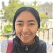 Tutora de inglés para colegiales con metodología conversacional