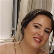 Laureata in economia aziendale, propone aiuto compiti per elementari e medie e lezioni di matematica per superiori