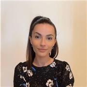 Professeure des écoles diplômée propose en ligne aide aux devoirs pour enfants du primaire et soutien scolaire pour collégiens.