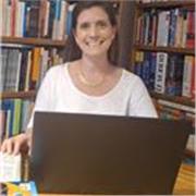 Docente de inglés con 16 años de experiencia. Clases de inglés online a adultos, adolescentes y niños. Preparación a exámenes .