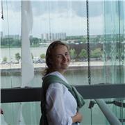 Biologiestudentin (21 J.) gibt Unterricht auf Deutsch/Englisch