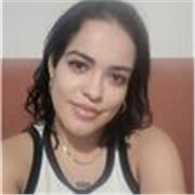 Professora particular de inglês com experiência em aulas online e vivência no exterior