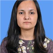 Passionate and experienced English tutor offering flexible, part-time online lessons for children and adults