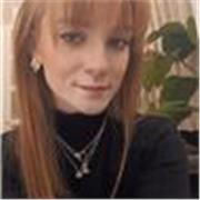 PhD biologist & expert in pollinator ecology. I bridge the gap between high-level research and engaging classroom education.