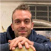 studenti delle scuole medie e superiori, ragazzi in cerca di ripetizioni per le materie di scienze e biologia