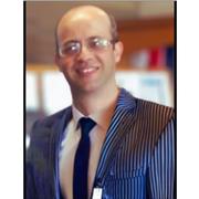 Spanischlehrer, der KI für besseres Lernen nutzt a