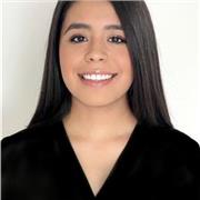 Tengo un certificado TKT para clases de inglés, también tengo experiencia dando clases de matemáticas y español a niños de secund