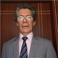 Profesor de administración de empresas dicta clases y asesoría para trabajos de grado