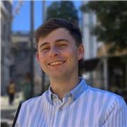 Certified Dutch tutor from the UK, here to guide you to fluency!