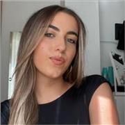 Estudiante de Medicina da clases de Física y Química, Matemáticas y Biología (nivel ESO)