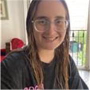 Profesora en educación primaria , brindo apoyo escolar para el nivel primario.