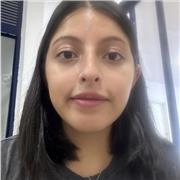 Una persona creativa y social que le gusta enseñar.