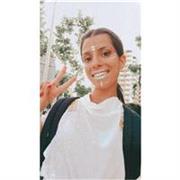 Profesora de matemáticas, lengua e ingles para niños de primaria.