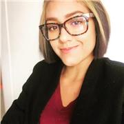 Estudiante de derecho y de relaciones internacionales y estudios políticos. Imparto clases de introducción al derecho como monitora asistente de acompañamiento en la universidad militar nueva granada. Ayudo a niños con tareas de historia y de cualquier ci