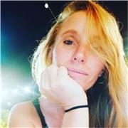 Soy profesora de Educación física, monitora de pilates, preparadora física de deportes de campo, también de funcional o e híbrido 