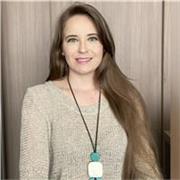 Soy madre tengo dos hijos.
Dejé mi profesión a un lado para cuidar a dos niños. Me formé como dentista y me postgradué en neurociencia en Brasil