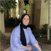 J'enseigne l'anglais pendants 4 ans à l’université, aussi j’enseigne dans un centre d’enseignement intensif des langues