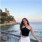 Profesora de apoyo escolar de cualquier materia. Estudiante de bachillerato internacional IB