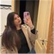 sono molto brava e mi piace aiutare i bimbi, renderli  