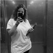 Étudiante depuis 3 ans dans le supérieur, je suis disponible pendant 2 mois pour vous aider à atteindre vos objectifs scolaires !